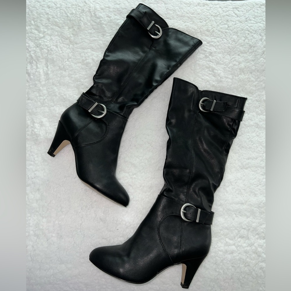 Black Boots